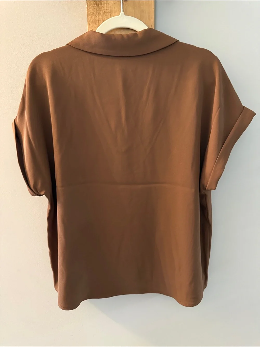 MELLODAY Brown Draped Collar Short Sleeve Top, NWTs, L